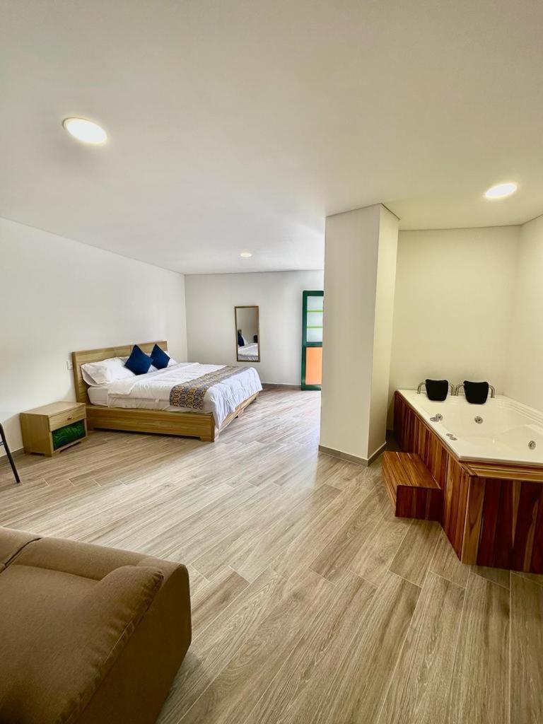 Alto Verde Hotel Guatapé Eksteriør billede